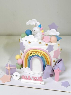 Mẫu bánh sinh nhật ngựa unicorn tại Dy Cake