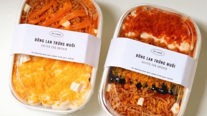 Mẫu bánh bông lan trứng muối hộp mini